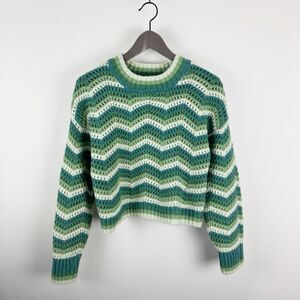 Hippie Rose Womens Sweater Size Medium Green Chevron Knit Crewneck Crop